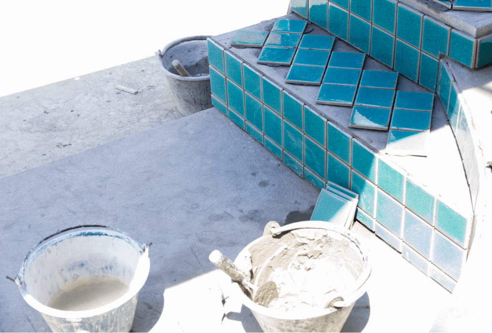 installing pool tiles